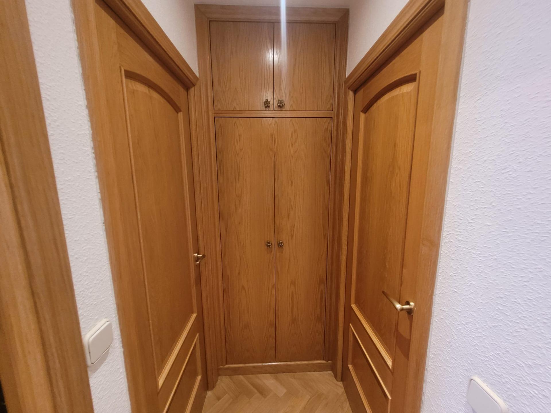 Piso en Venta con 4 habitaciones, 1 baño + aseo, trastero en Av. Virgen del Puerto junto a Madrid Rio