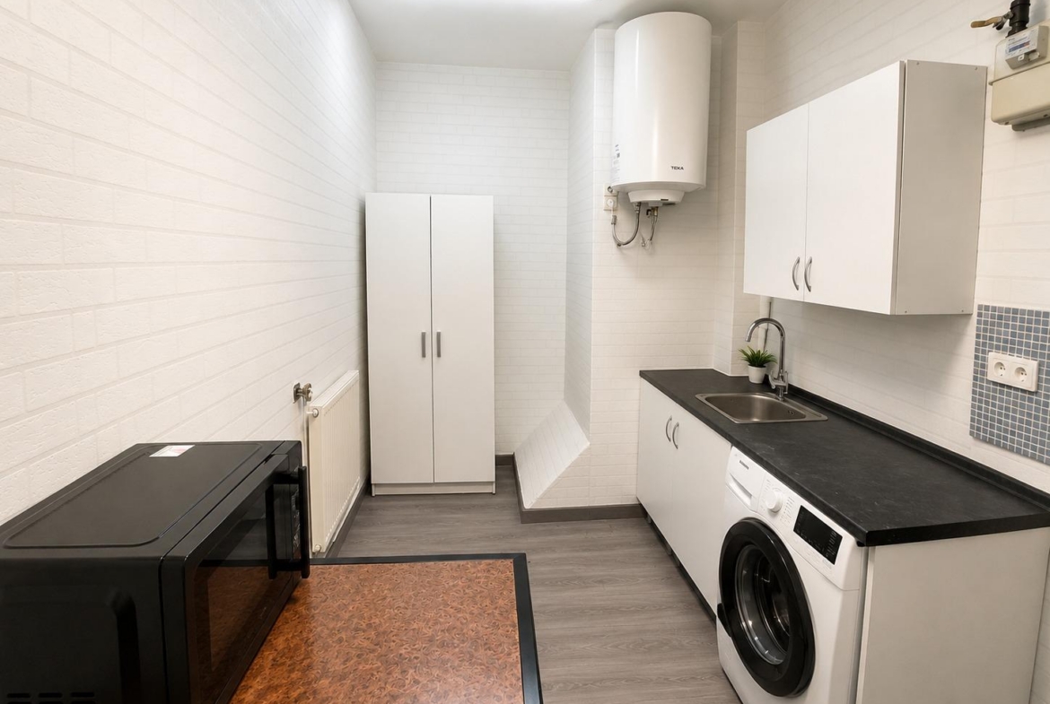 Venta Local en Aluche de 2 plantas de 134 m²