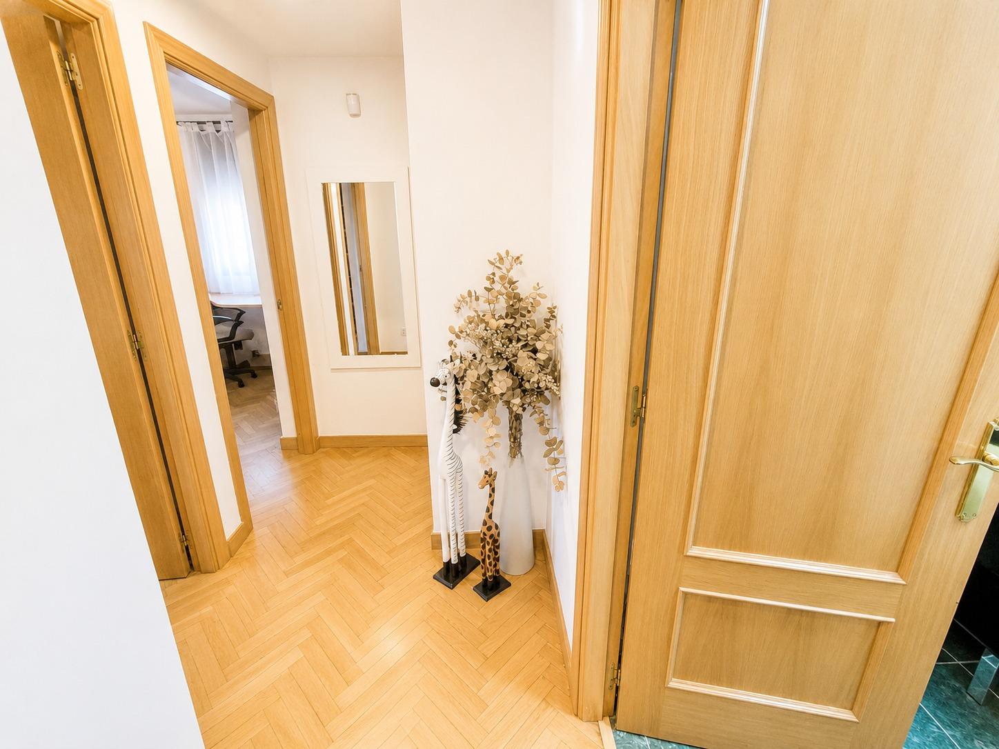 Venta Piso 4 hab., 2 baños y Garaje en Av. Poblados
