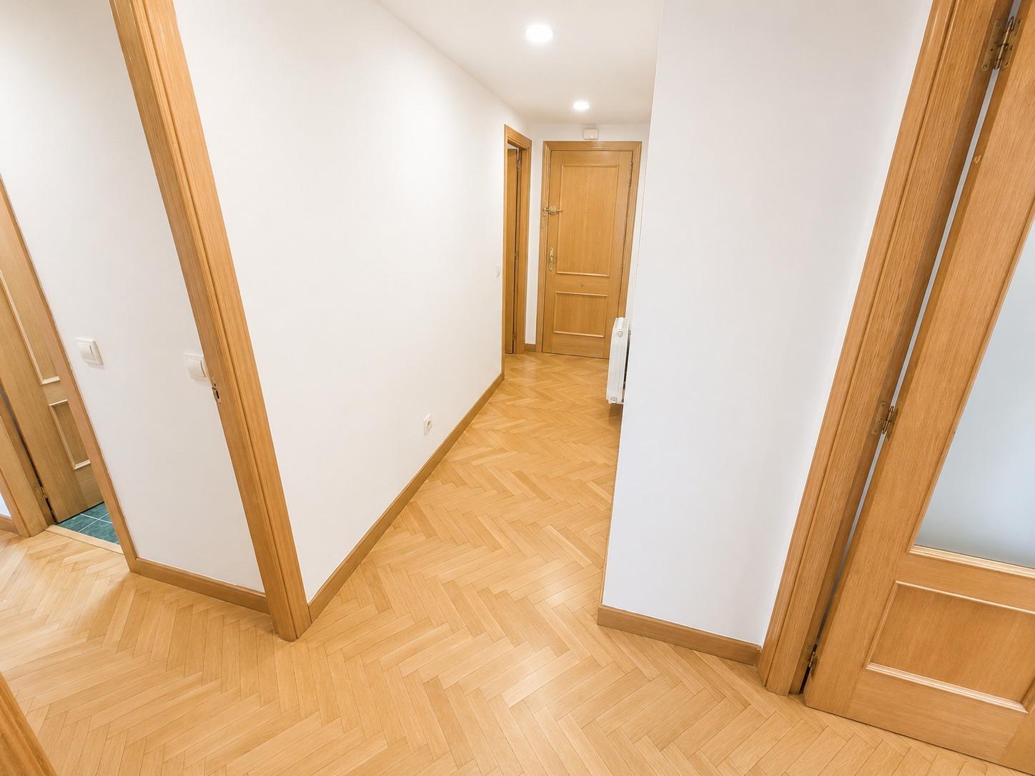 Venta Piso 4 hab., 2 baños y Garaje en Av. Poblados
