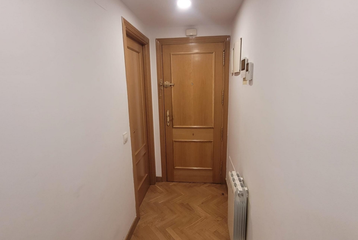 Venta Piso 4 hab., 2 baños y Garaje en Av. Poblados