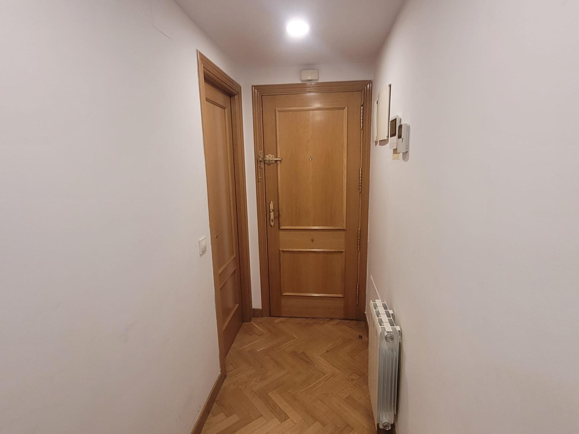 Venta Piso 4 hab., 2 baños y Garaje en Av. Poblados