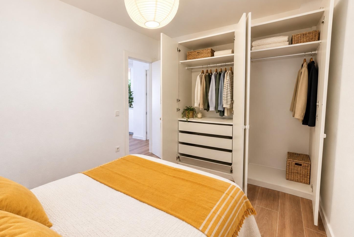 Piso en venta  en Madrid zona Vallecas reformado nuevo 2 habitaciones  baño y salon comedor