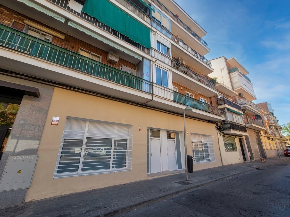 Piso en venta  en Madrid zona Vallecas reformado nuevo 2 habitaciones  baño y salon comedor